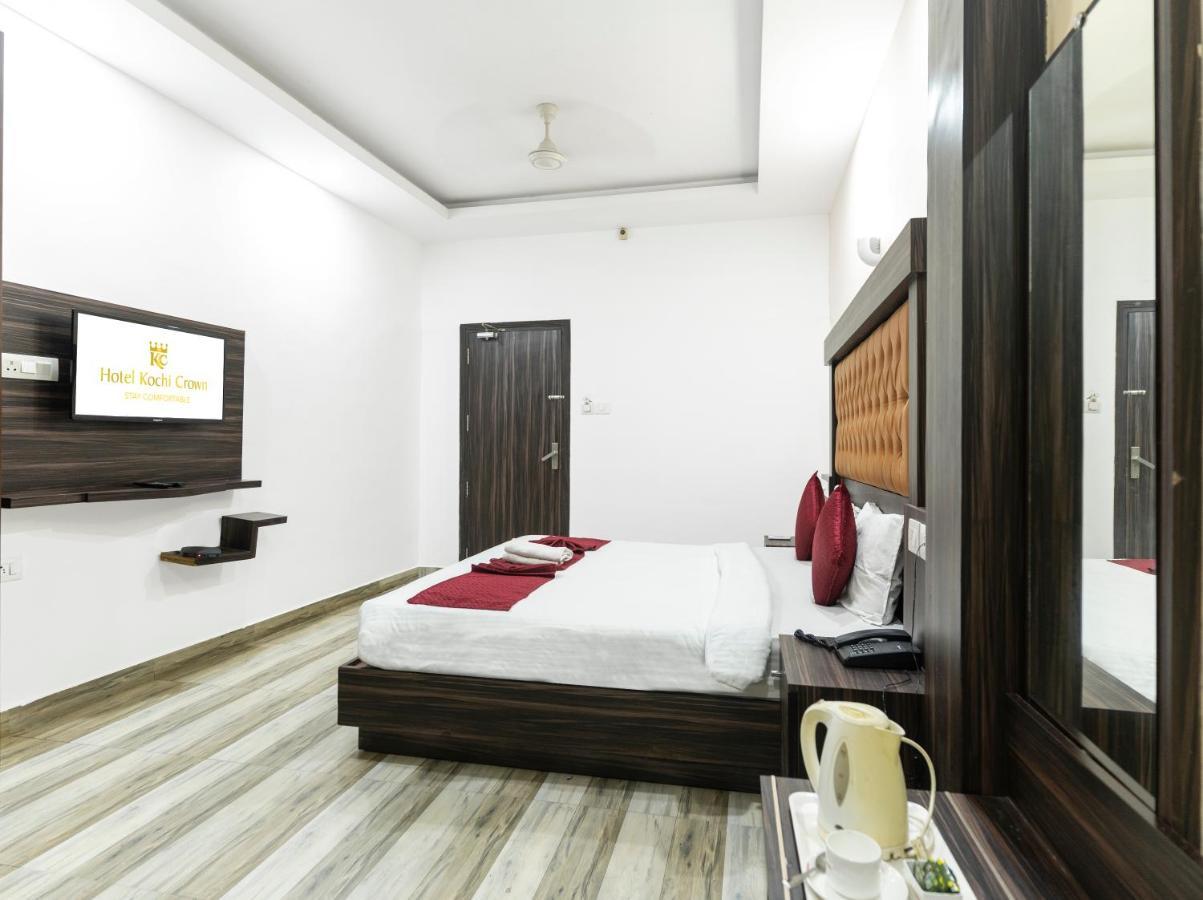 โรงแรมโกจิ คราวน์ Kochi ภายนอก รูปภาพ
