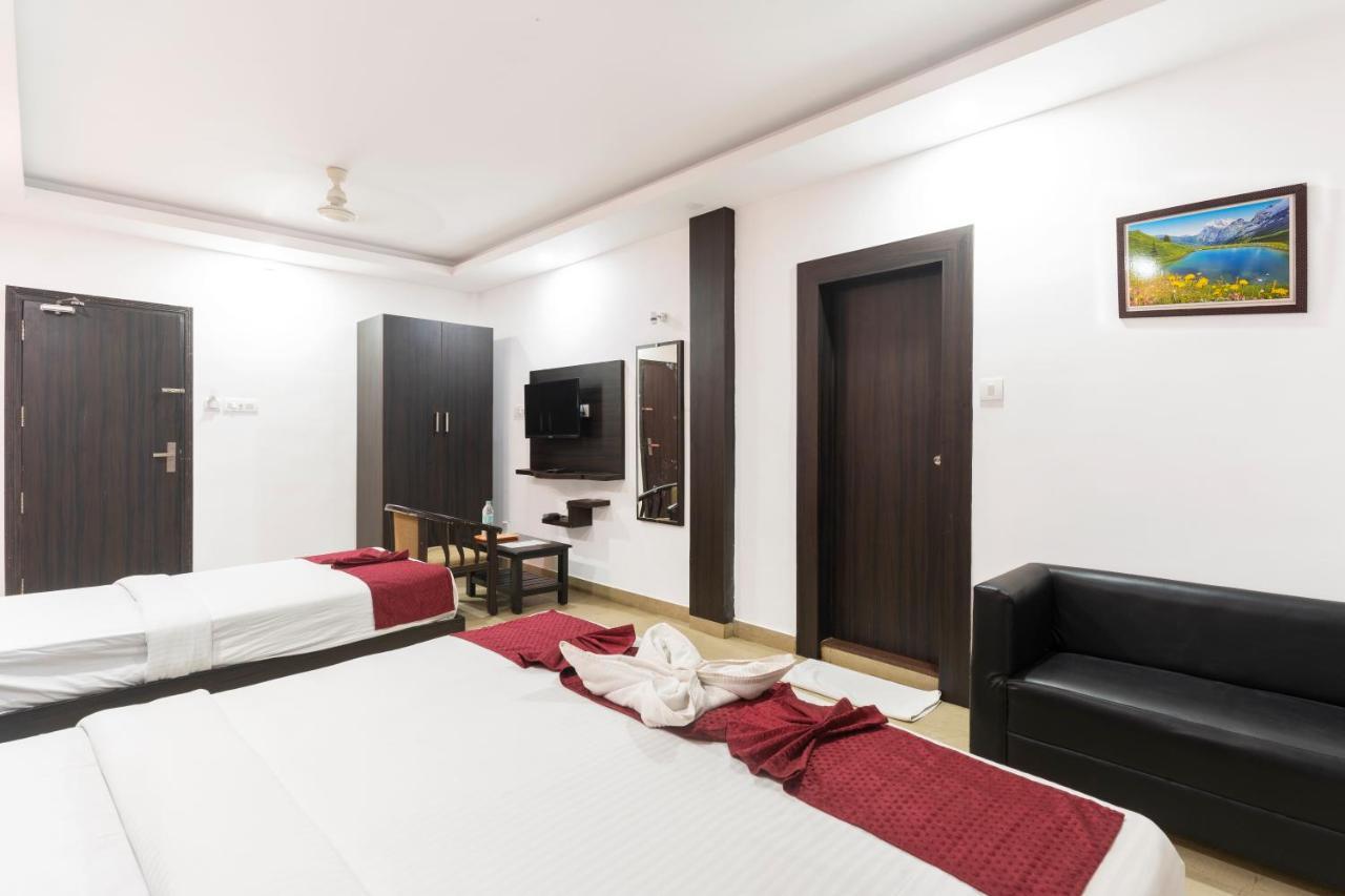 โรงแรมโกจิ คราวน์ Kochi ภายนอก รูปภาพ