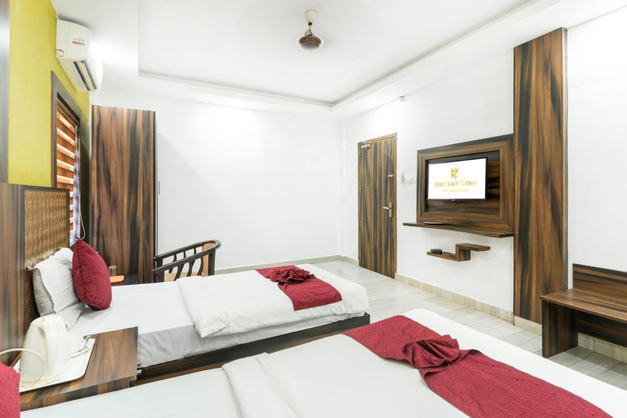 โรงแรมโกจิ คราวน์ Kochi ภายนอก รูปภาพ