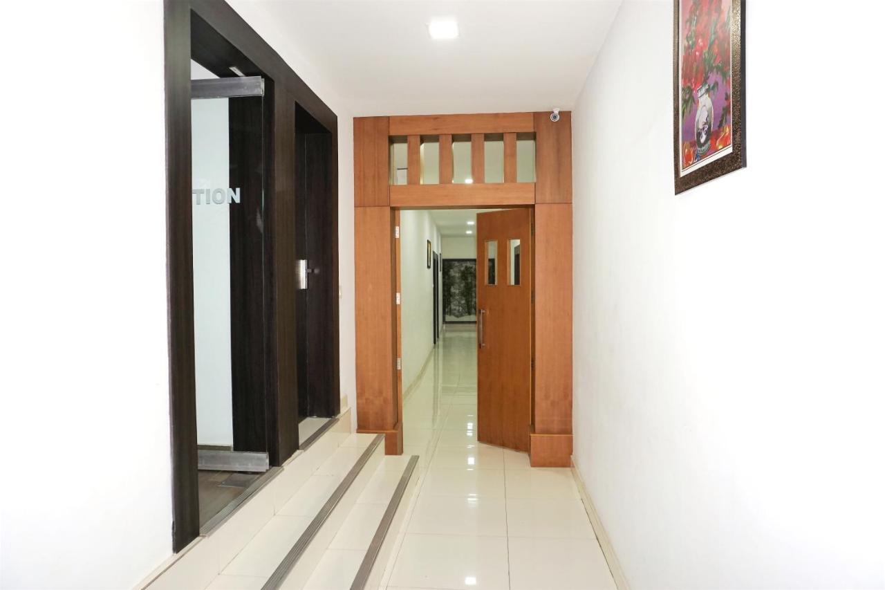 โรงแรมโกจิ คราวน์ Kochi ภายนอก รูปภาพ